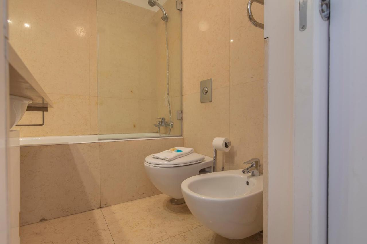 Downtown Apartment Santa Justa Lisboa Eksteriør billede
